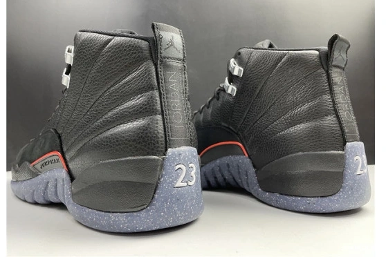 12 DC1062-006 Jordan DC1062-006 Utility Black Air 0503